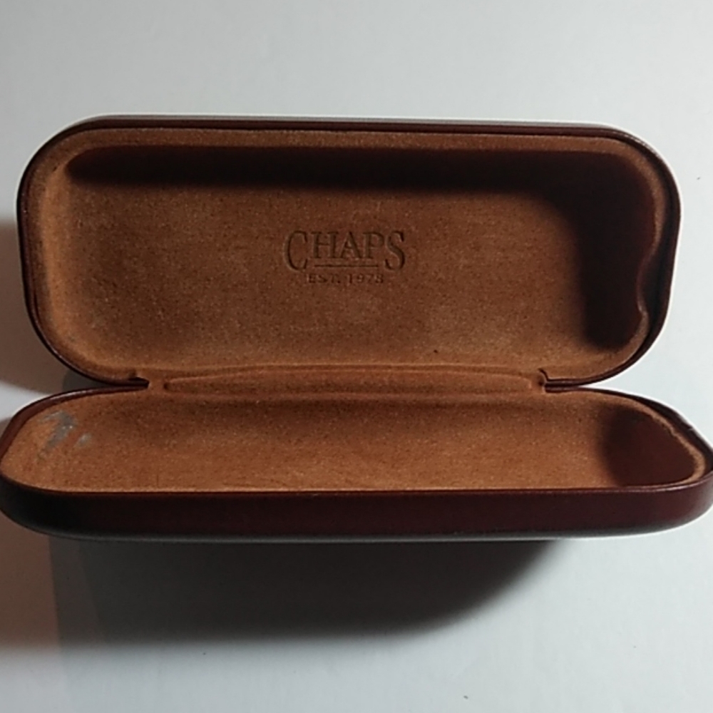 CHAPS Glasses/Sunglasses Cases 😎 - Picture 5 of 6